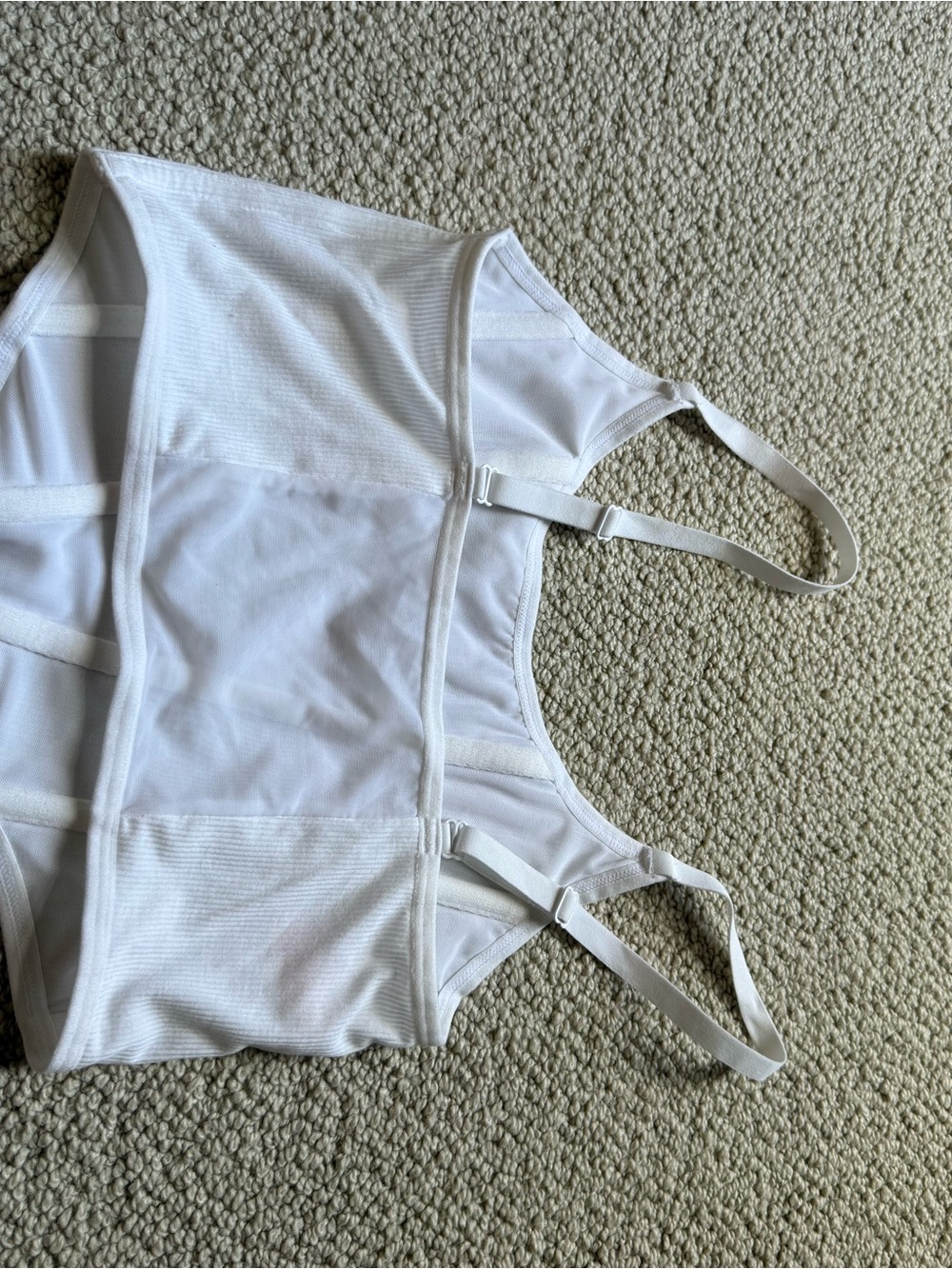 Colsie White Ribbed Crop Tank - Picture 2 of 3
